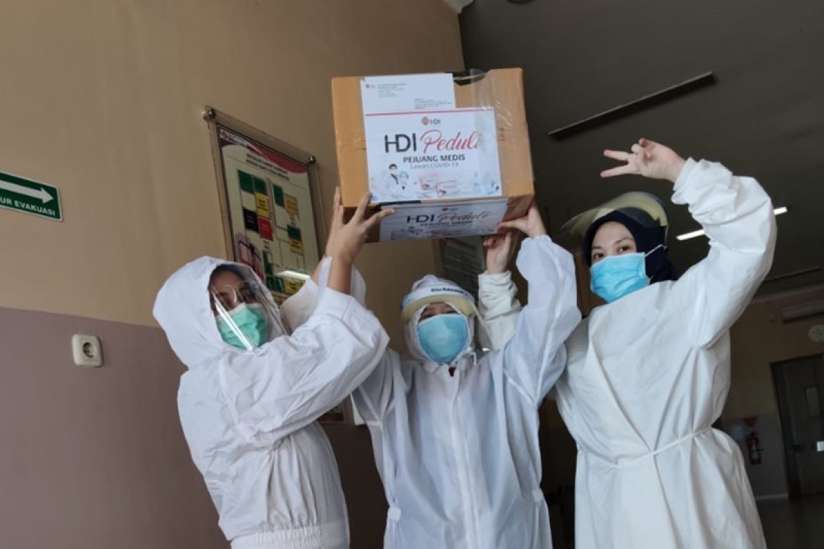HDI Peduli Donasi Propoelix ke RS Rujukan Covid-19 di Indonesia